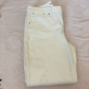 Chico’s White Jeans